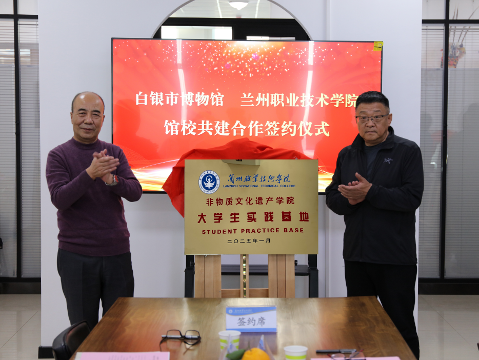 bdd19f18aac8413285cafa892ad9b8dd.png