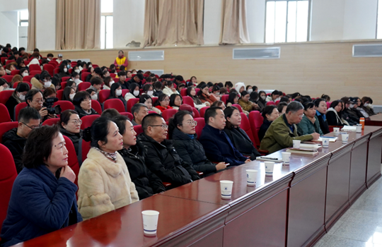 行囊藏万卷，步履写千章—— “讲述白银”历史文化大讲堂第二十八期在白银矿冶职业技术学院开讲